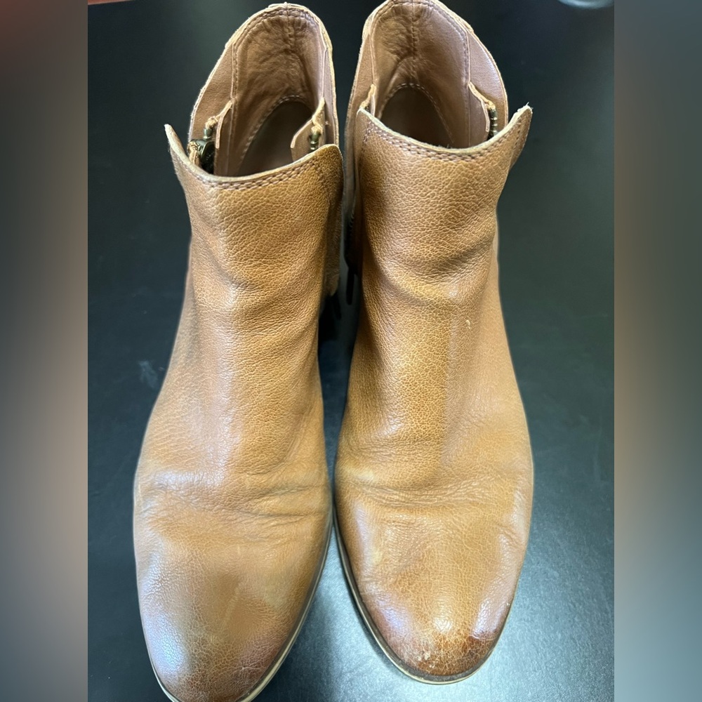 Lucky Brand Tan Ankle Booties with Seam Detail